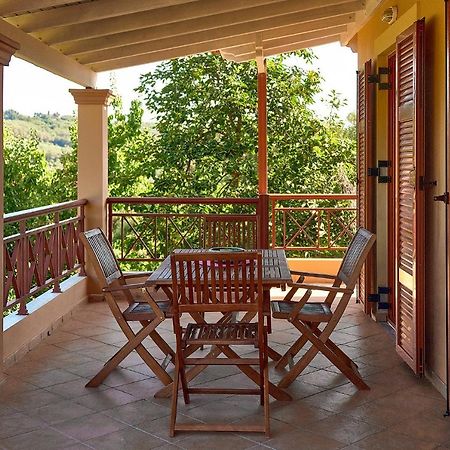 Areti'S Apartment Агиос-Георгиос-Пагон Экстерьер фото
