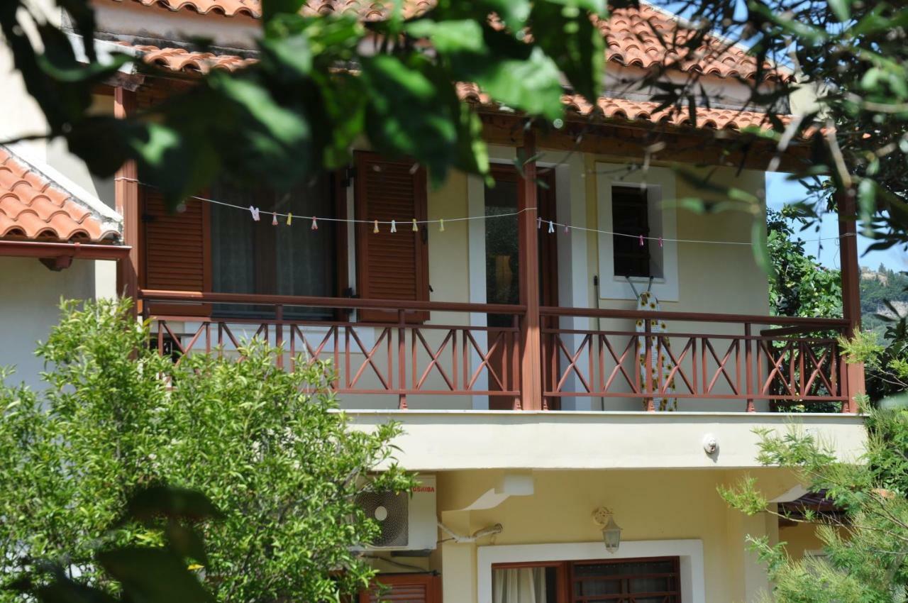 Areti'S Apartment Агиос-Георгиос-Пагон Экстерьер фото